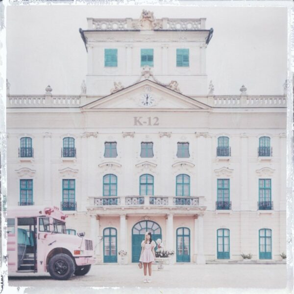 MELANIE MARTINEZ. K-12 (+ DVD)