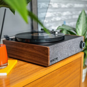 TOCADISCO VICTROLA EASTWOOD LP