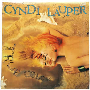 CYNDI LAUPER. TRUE COLORS