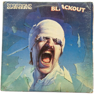 SCORPIONS. BLACKOUT