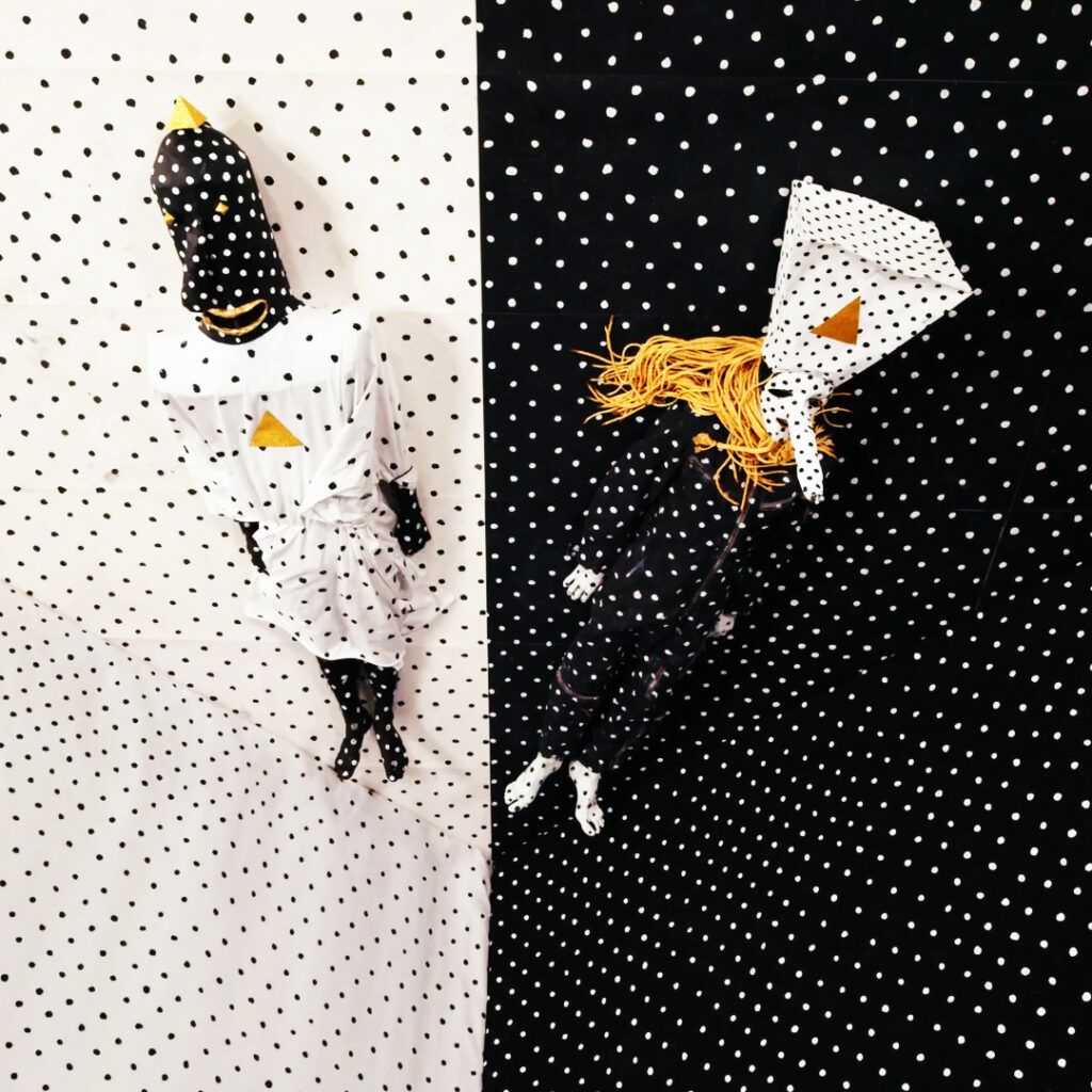 ANGINE DE POITRINE: EL CÓDIGO MATEMÁTICO QUE ESTÁ HACIENDO SANGRAR LOS OÍDOS (Y EL ALMA) DEL 2026